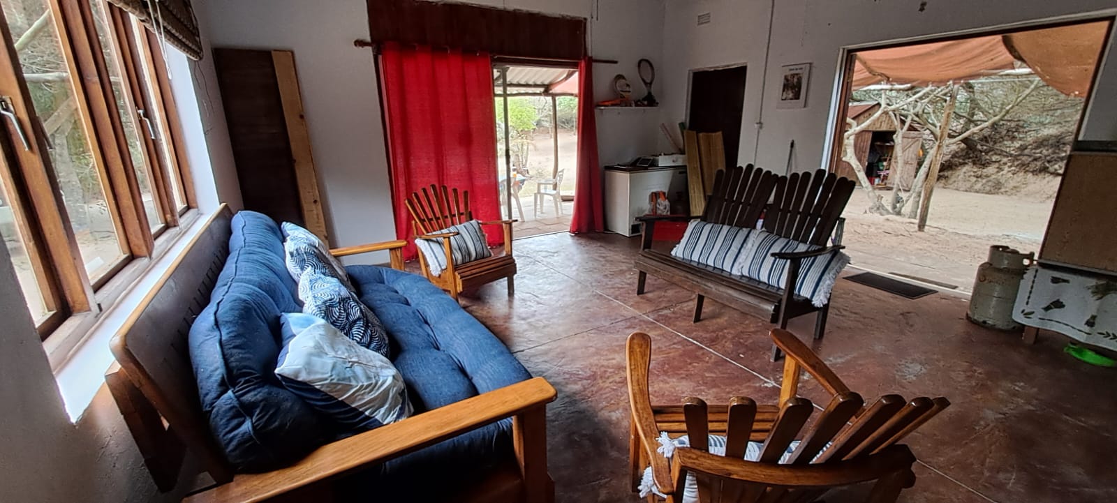 Livingroom photo 3